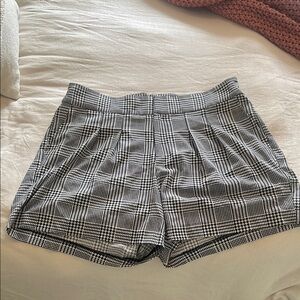 NWT Torrid Women's Black and White Plaid Shorts